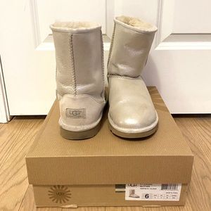 UGG Classic Short Glitter boots